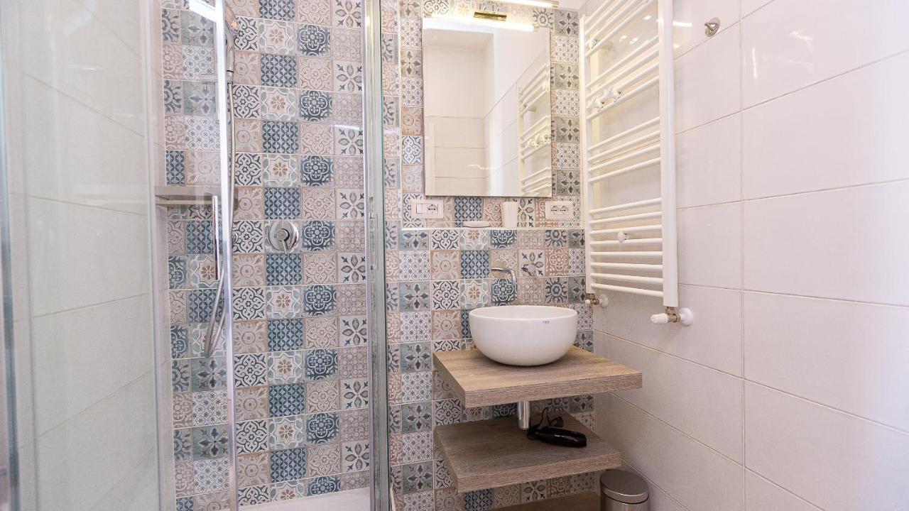 Karan'S Aparment Rental In Ρώμη Εξωτερικό φωτογραφία