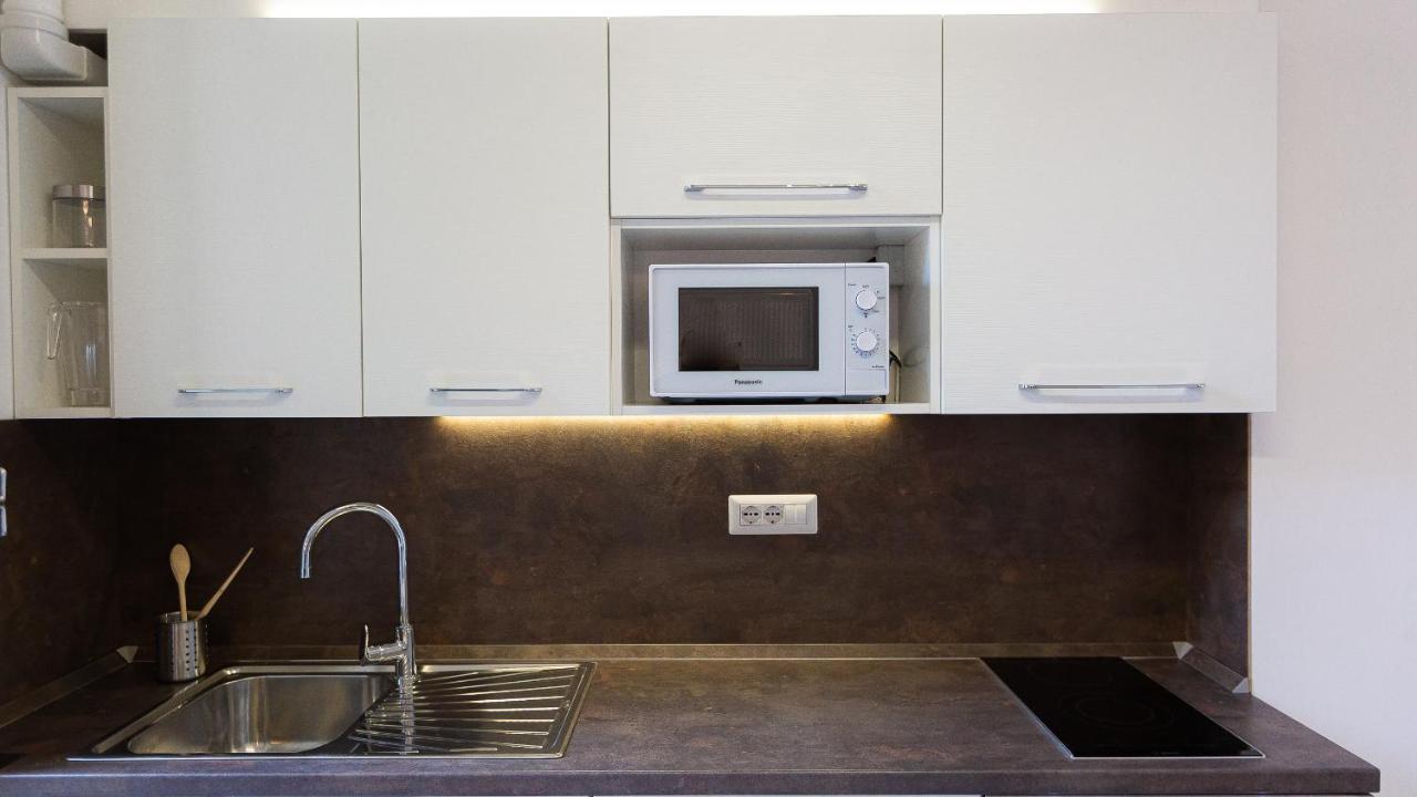 Karan'S Aparment Rental In Ρώμη Εξωτερικό φωτογραφία